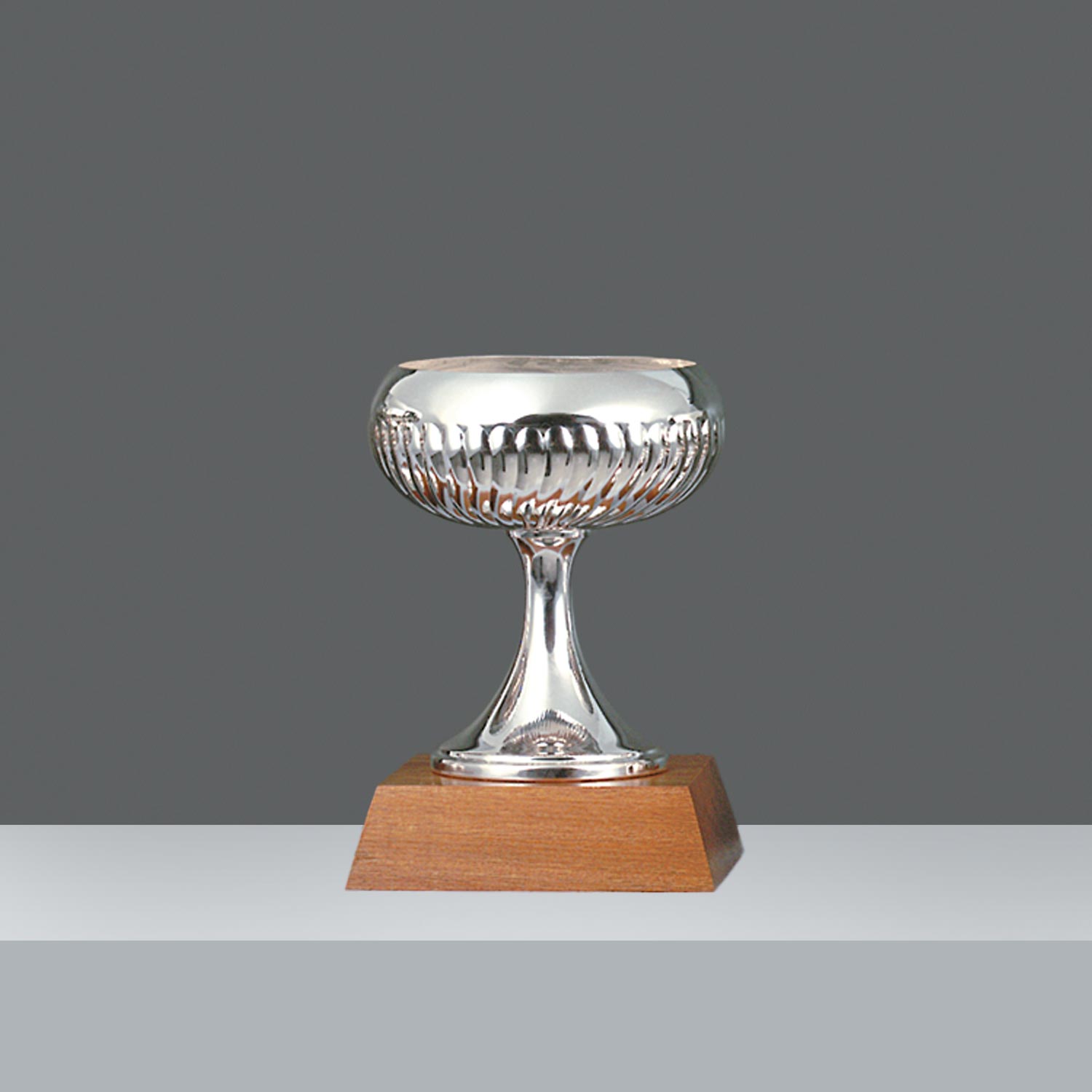 COPA MUNDO ALTA ½ CINC. Nº5 h.23.5cm