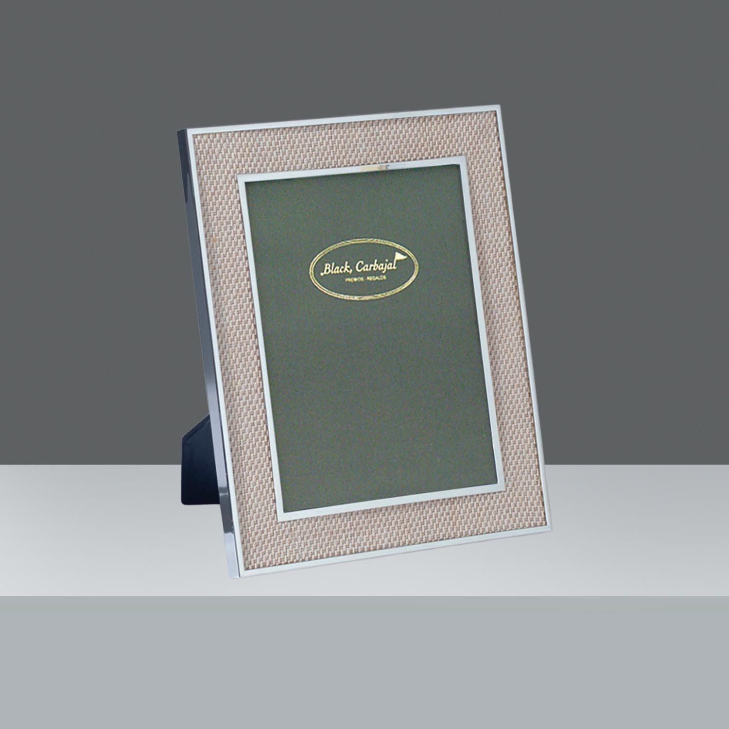 MARCO KENIA 18 x 24 cm, (EXTERIOR 32 x 26 cm)