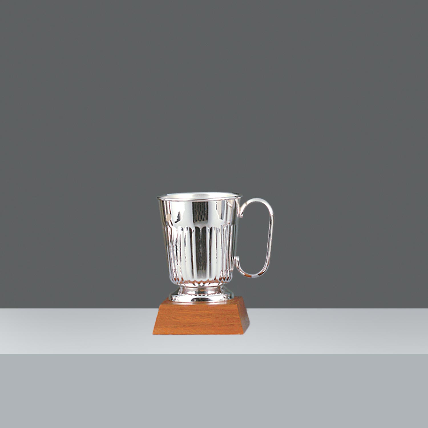 JARRO INGLES CINC. Nº4 h.15.2cm