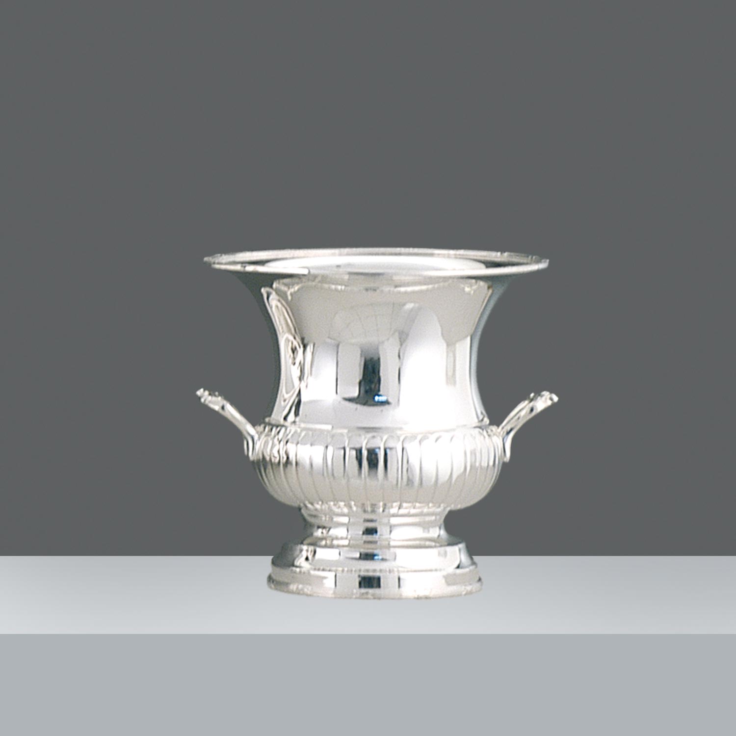 BALDE MARTIN CINCELADO h.24cm