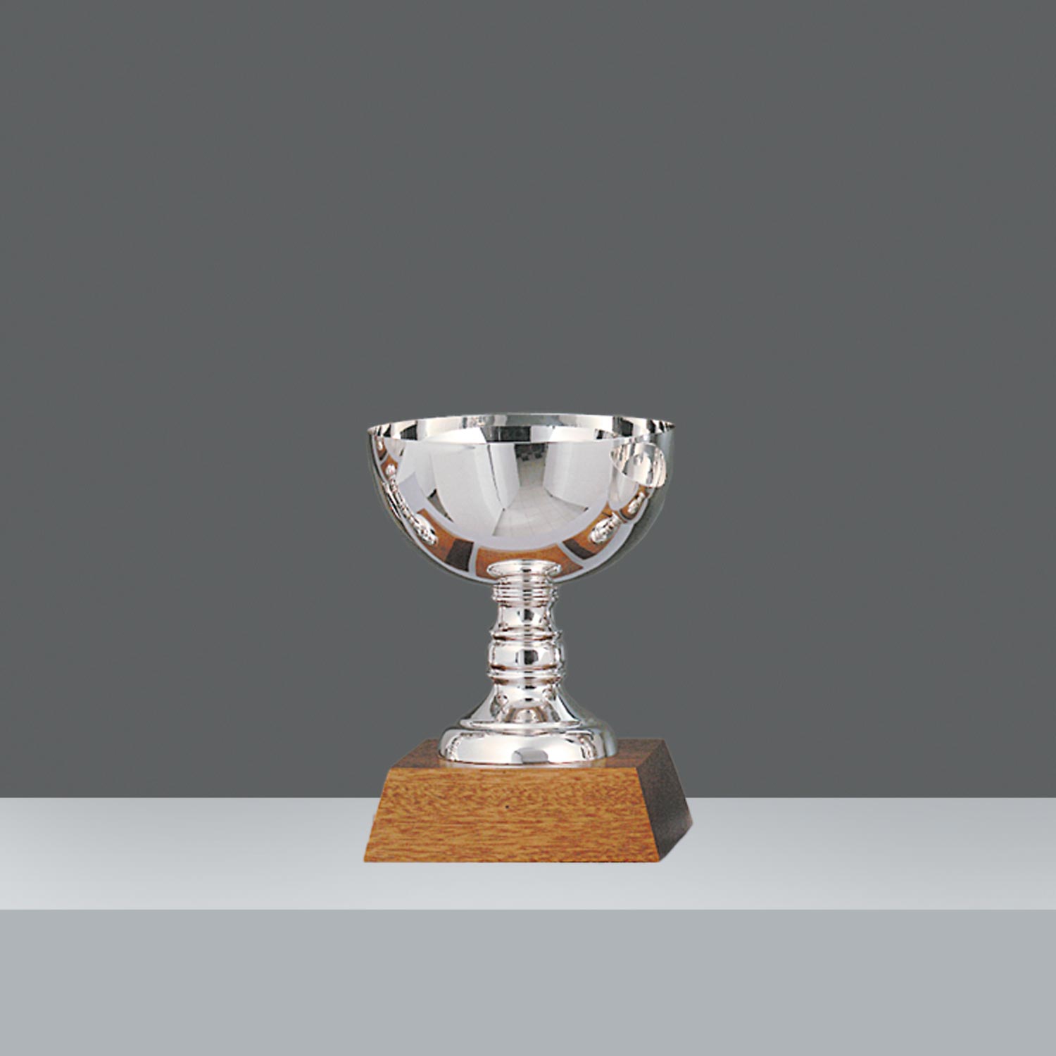 COPA SCOTCH LISA S/ASAS Nº6 h.21.5cm