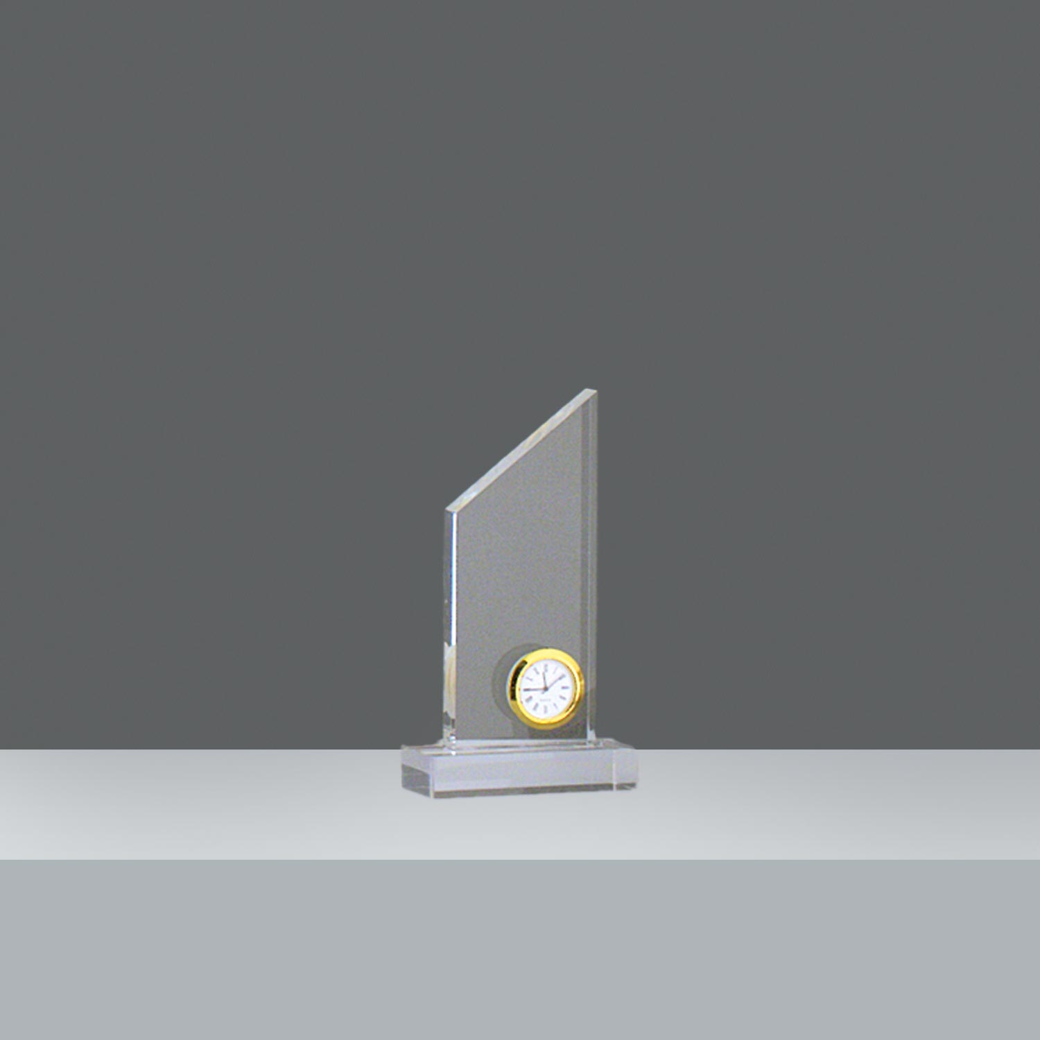 RELOJ ACRILICO OBLICUO  Nro 1  h. 18 cm