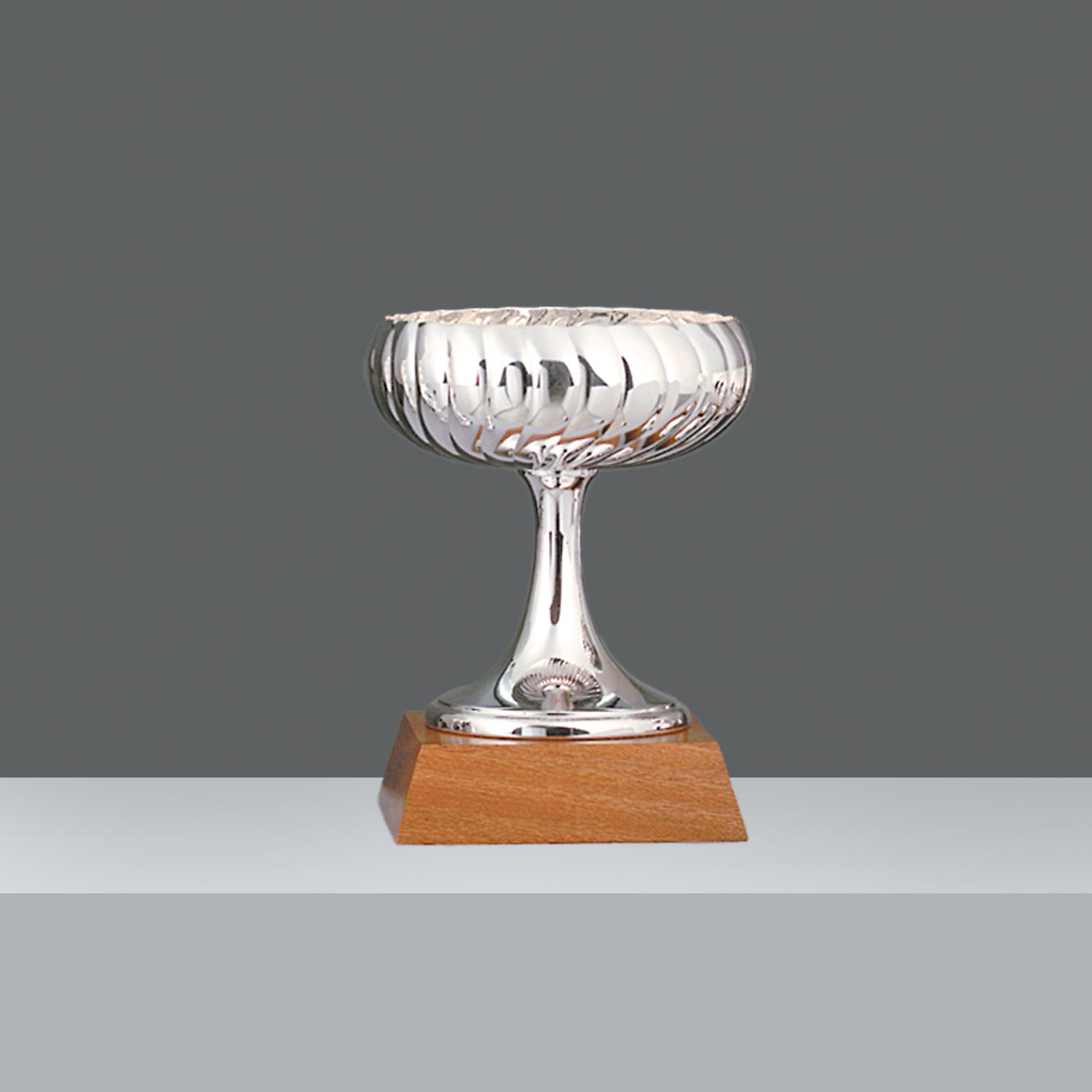 COPA MUNDO ALTA CINC. Nº6 h.25cm