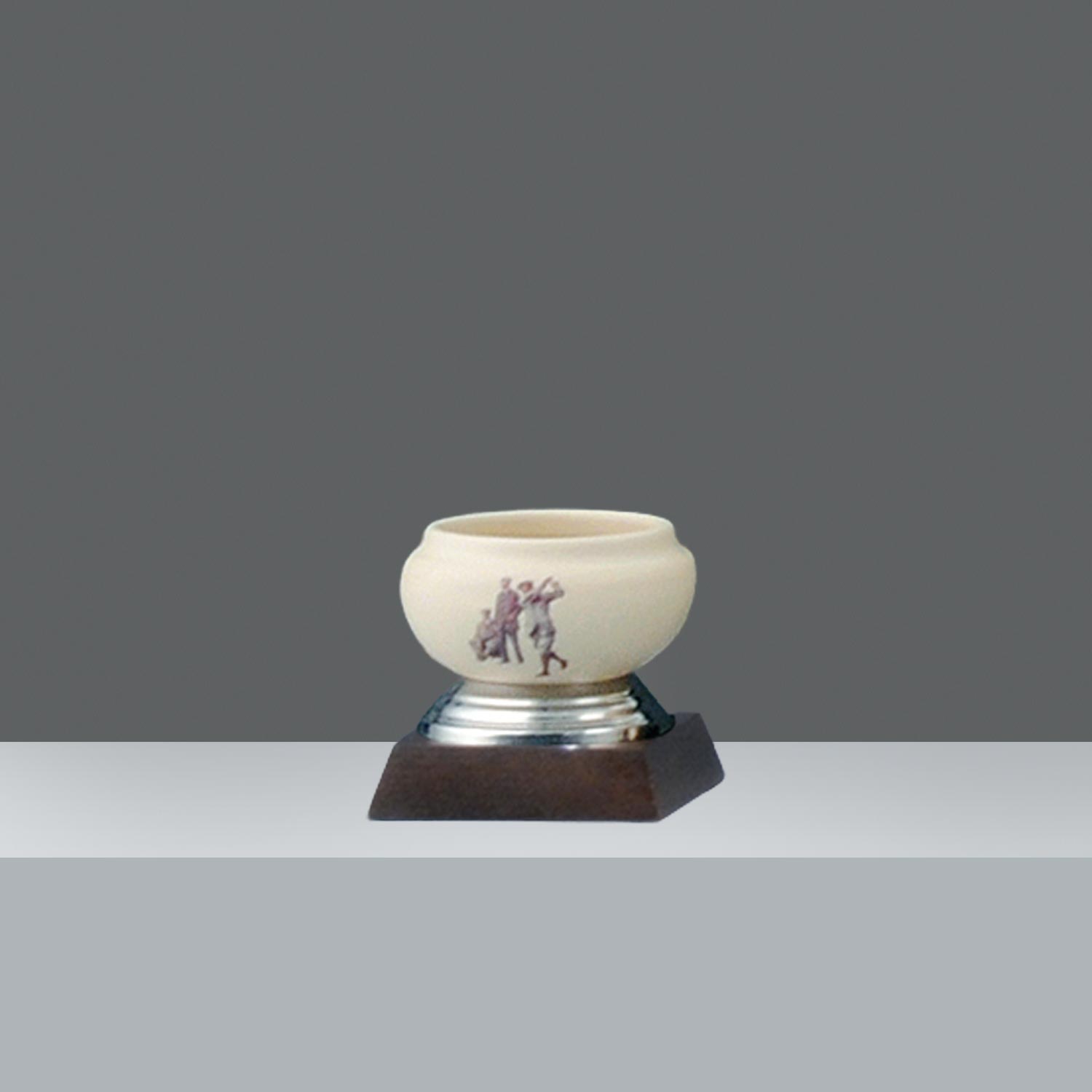 COPON JUGADORES ANTIGUOS CERAMICA PIE BAJO Nº1  h. 8.5 cm