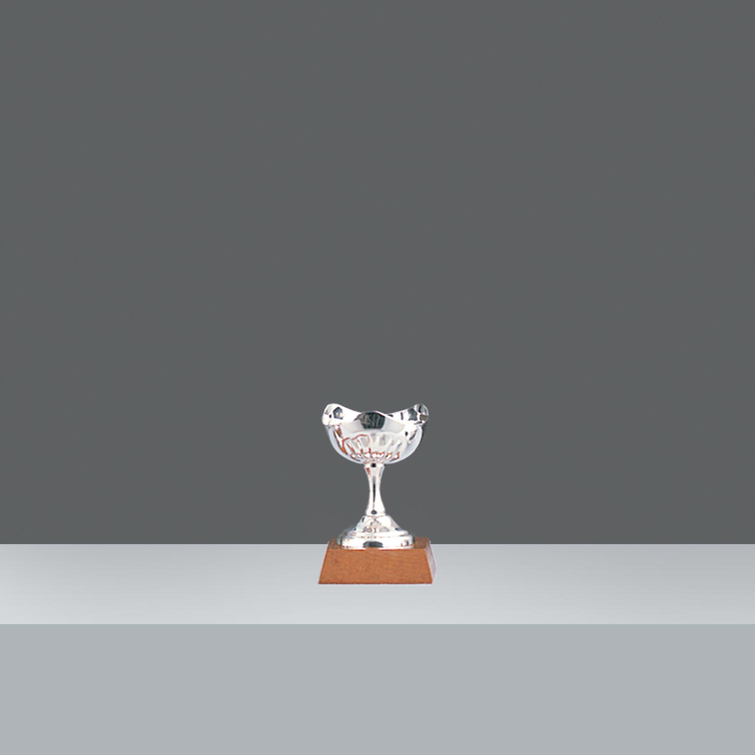 COPA JAPON CINC. Nº1  h.11.8cm