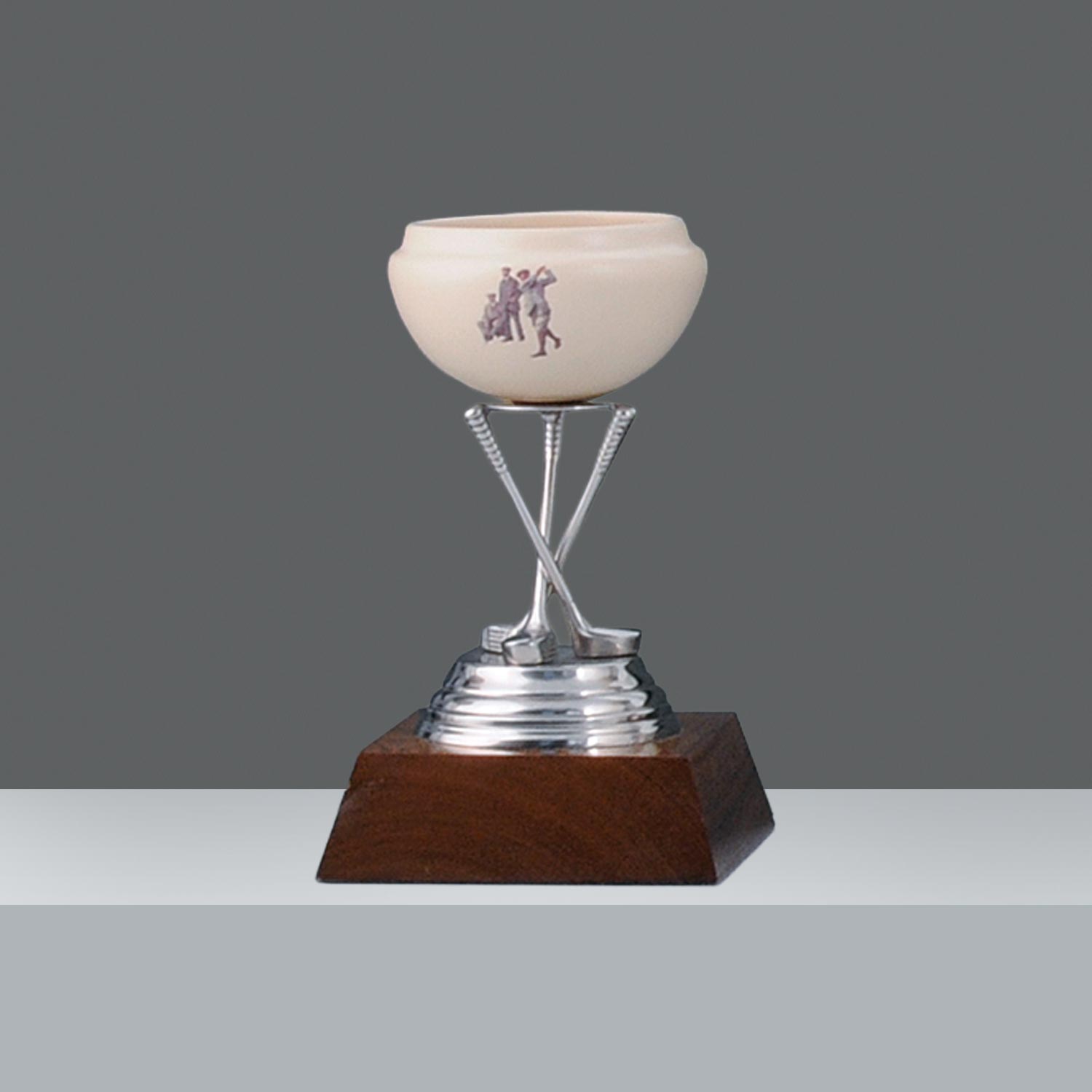 COPON JUGADORES ANTIGUOS CERAMICA PIE 3 PALOS Nº2 h. 24 cm