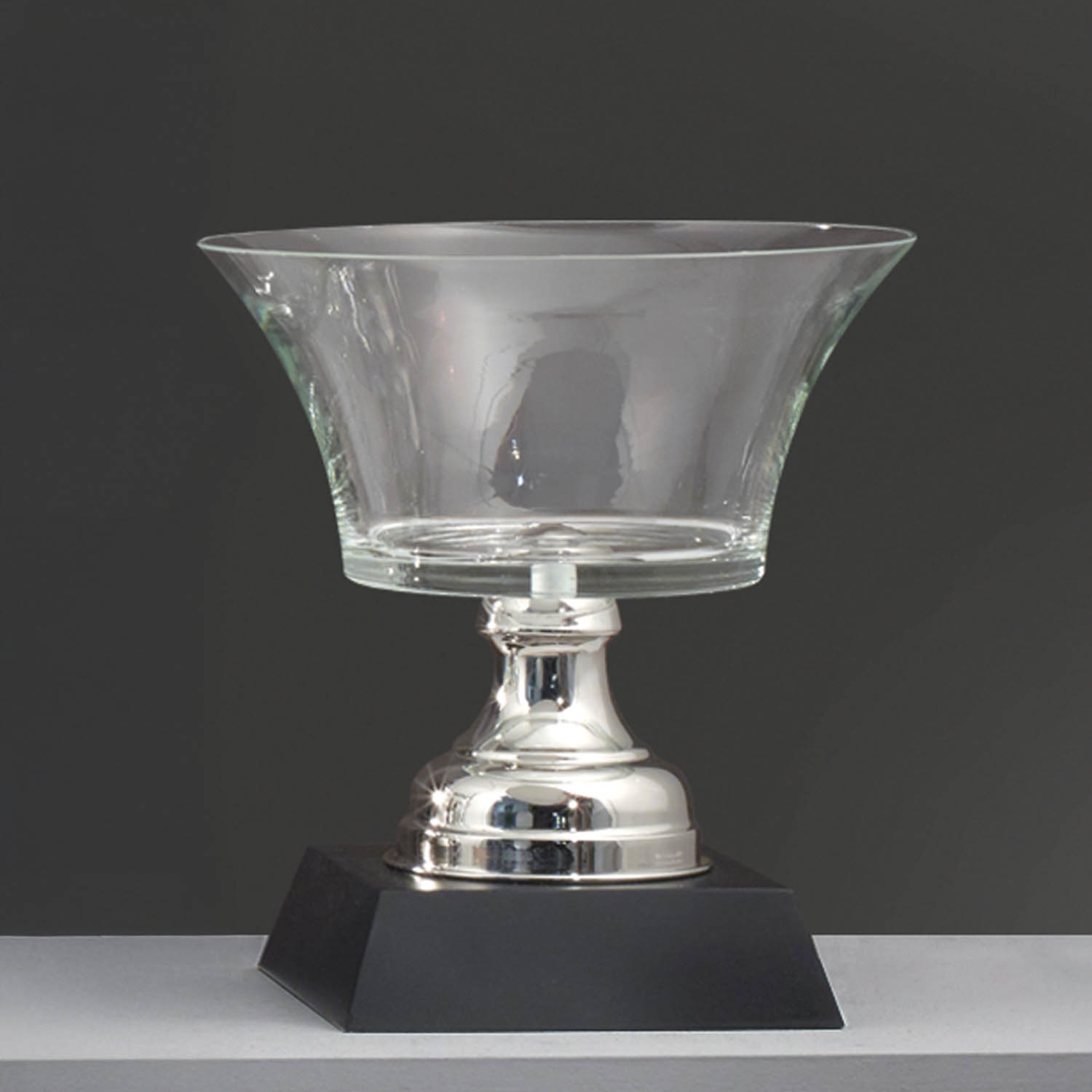 COPA OREFORD CON PIE MEDITERRANEA N° 6  h. 26.5 cm