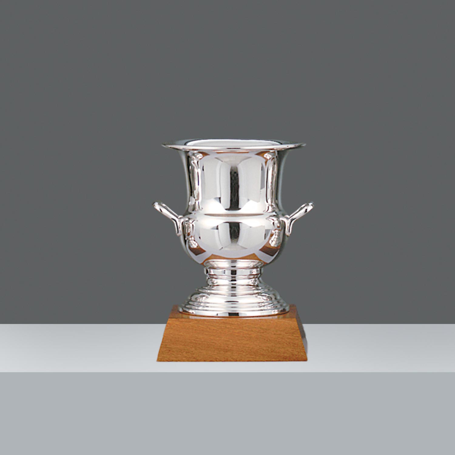 COPA CHAMPAGNE LISA Nº4 h.24.5cm