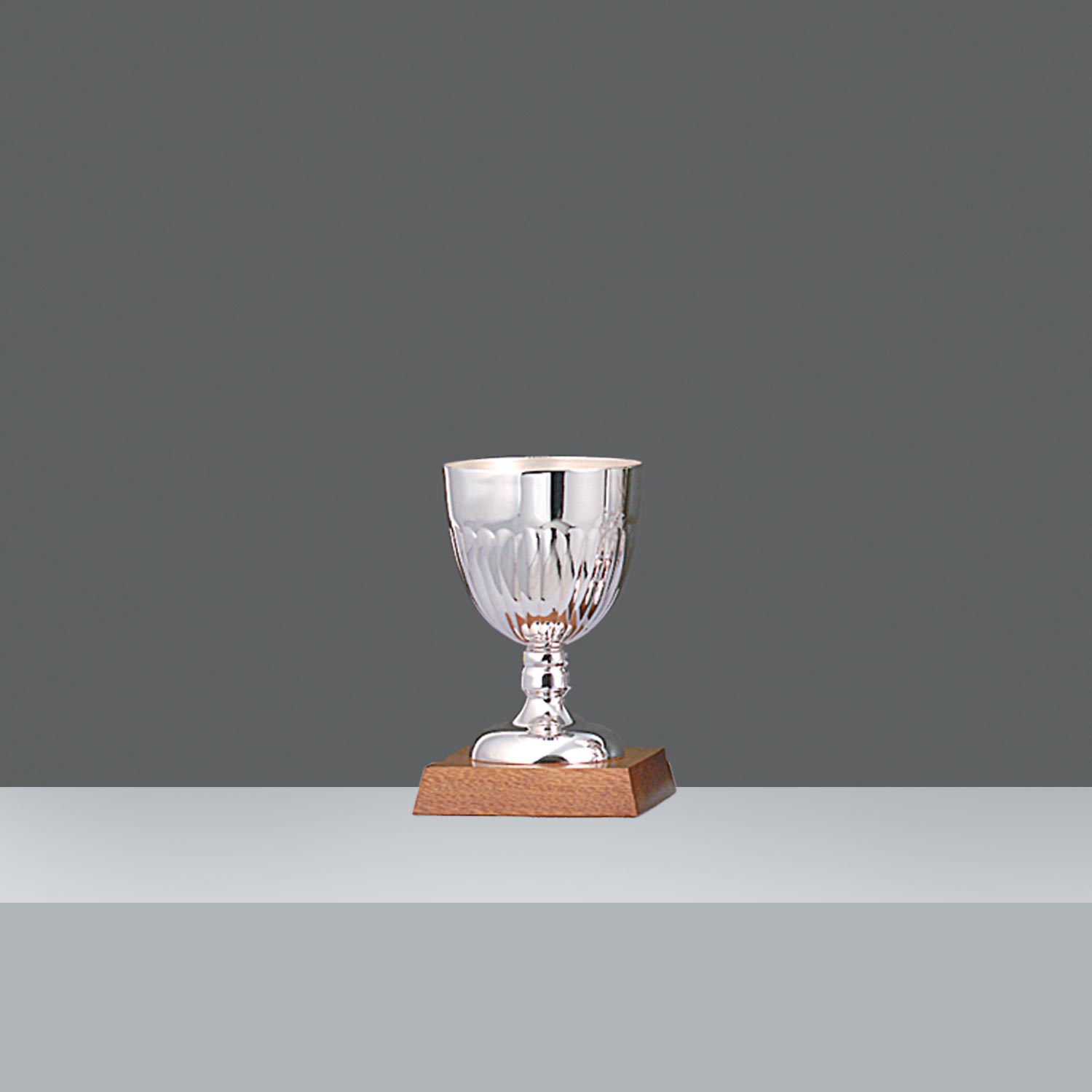 COPA CLASICA CINC.Nº5  h.16.5cm