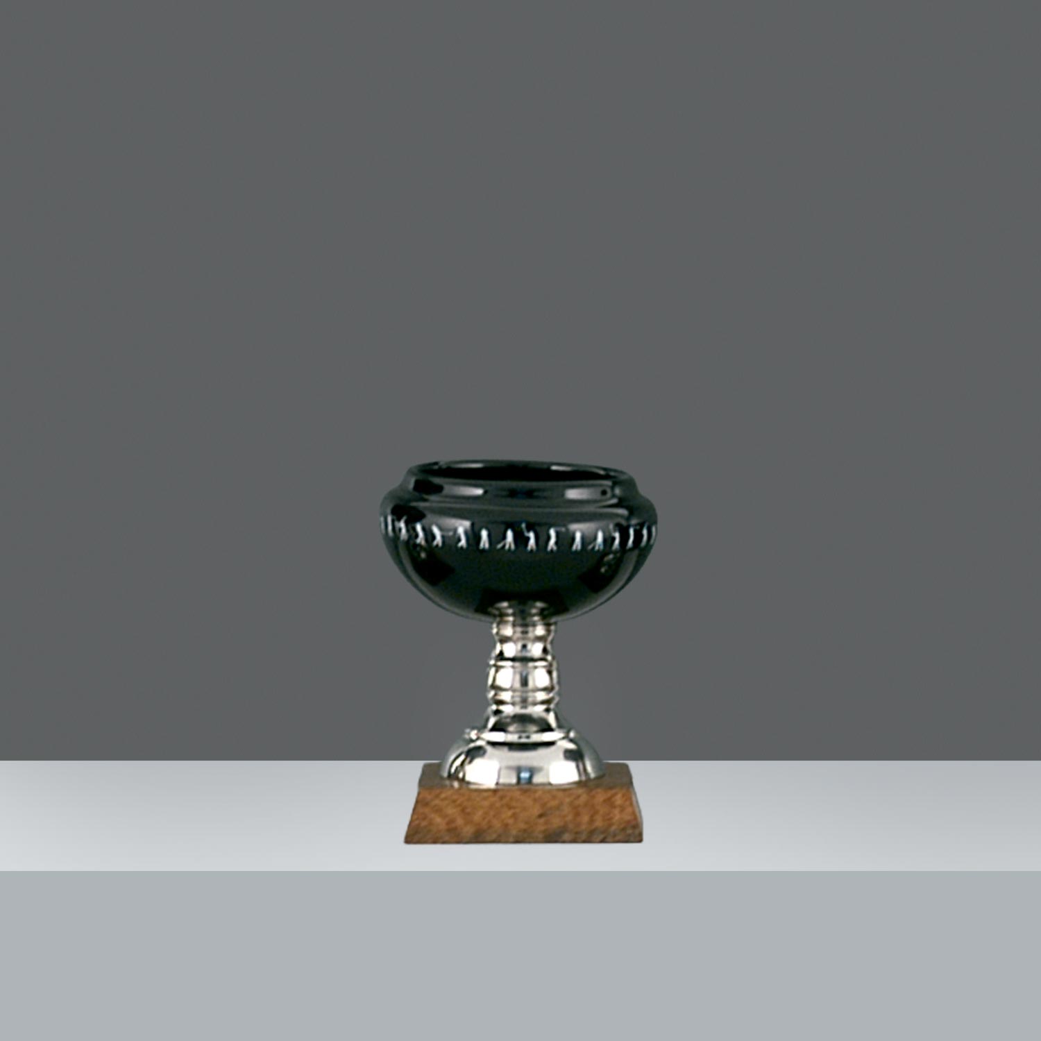 COPON CERAMICA PIE SCOTCH NEGRO Nº2 h.14cm