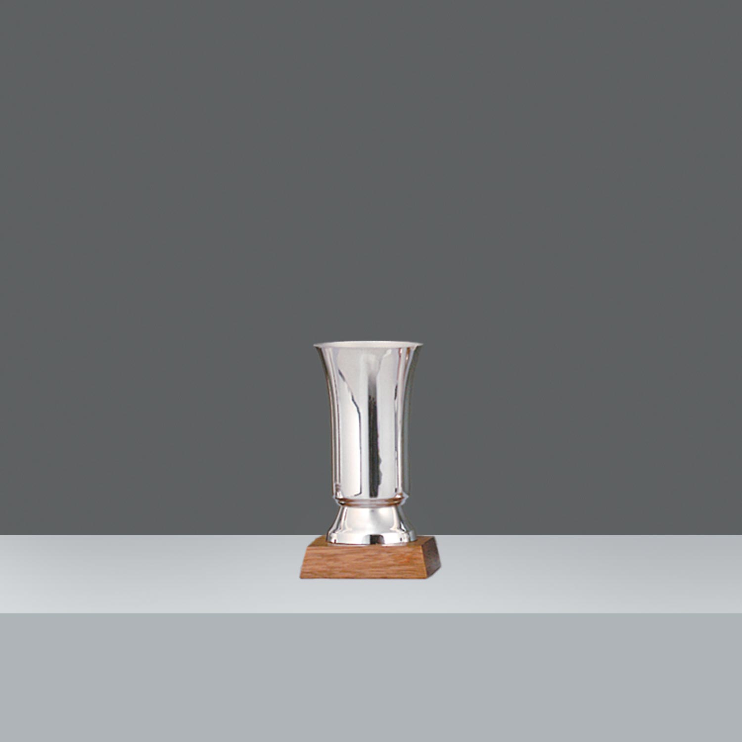 COPA NOVA LISA Nº4  h.16.2cm