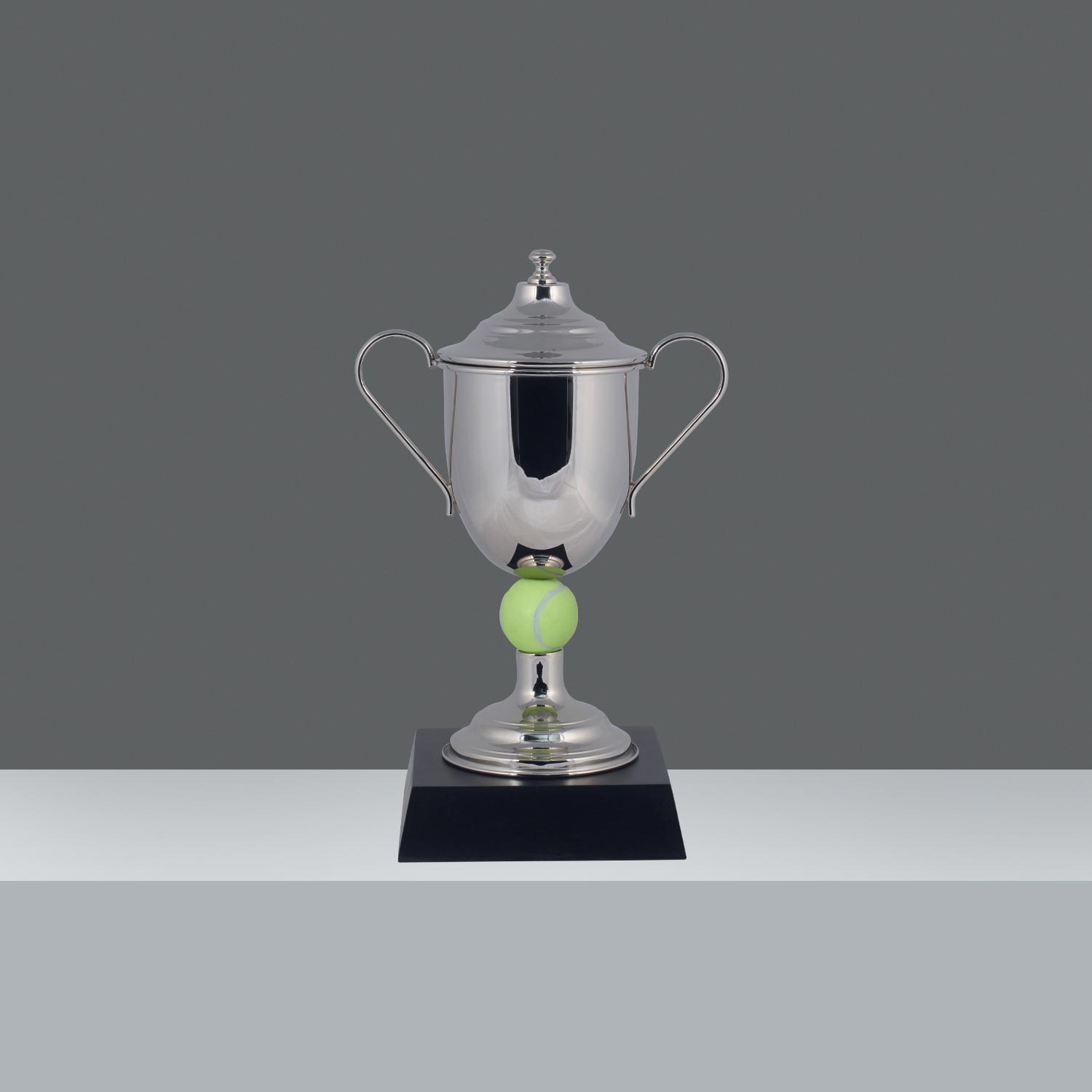 COPA OLIVOS Nº2 h 27.5 cm CON PELOTA TENIS