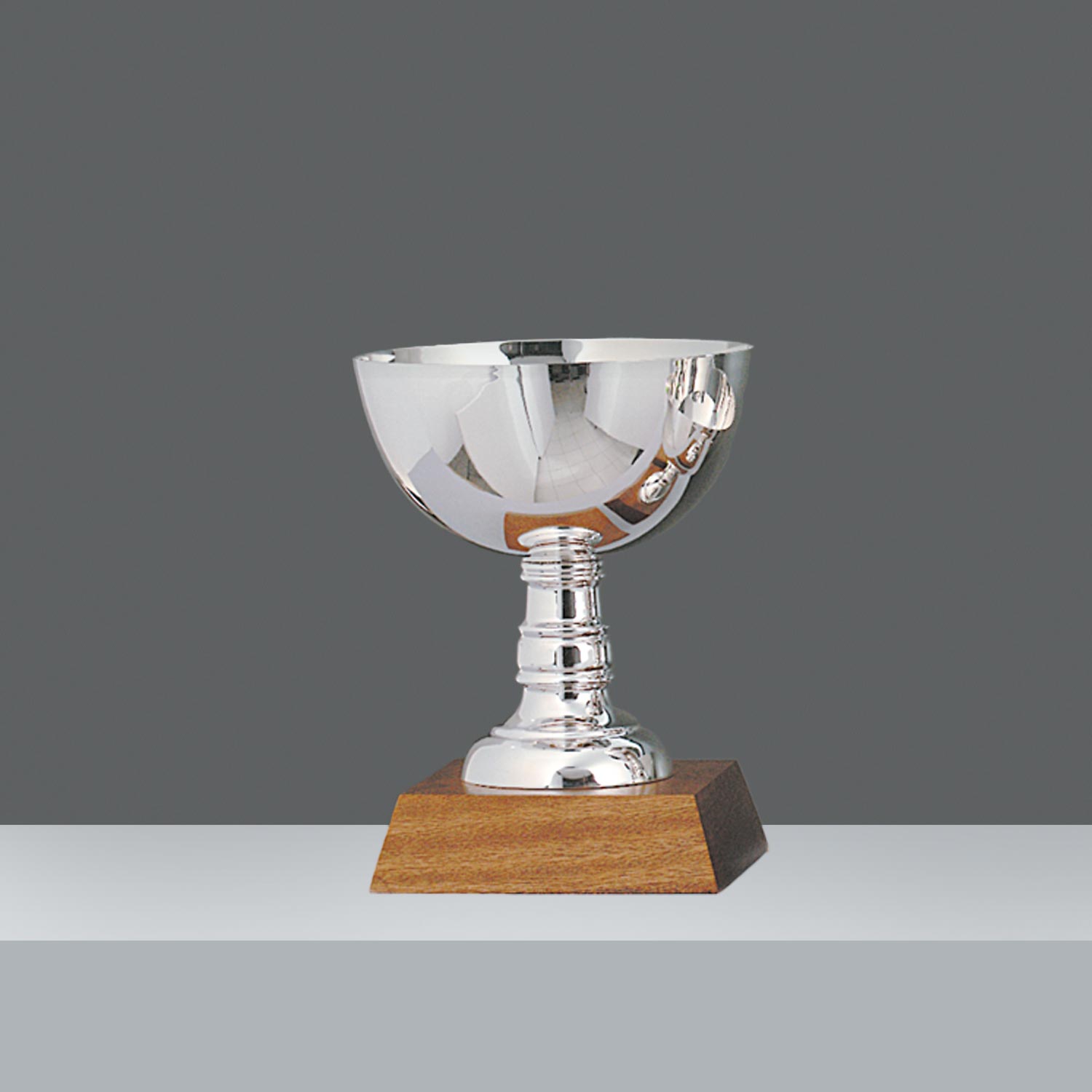 COPA SCOTCH LISA S/ASAS Nº7 h.25.5cm