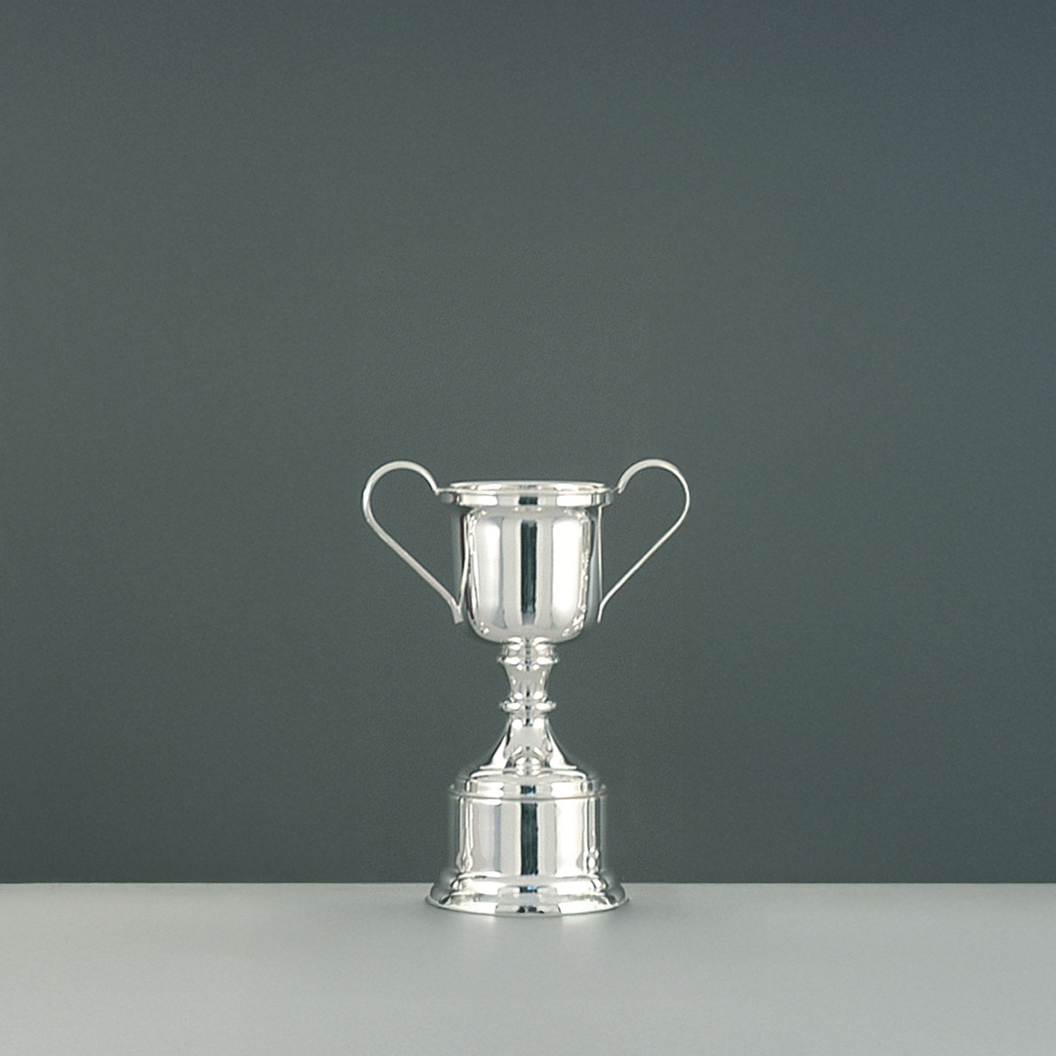 COPA CERDEÑA CON ASAS Nº1 h.31cm