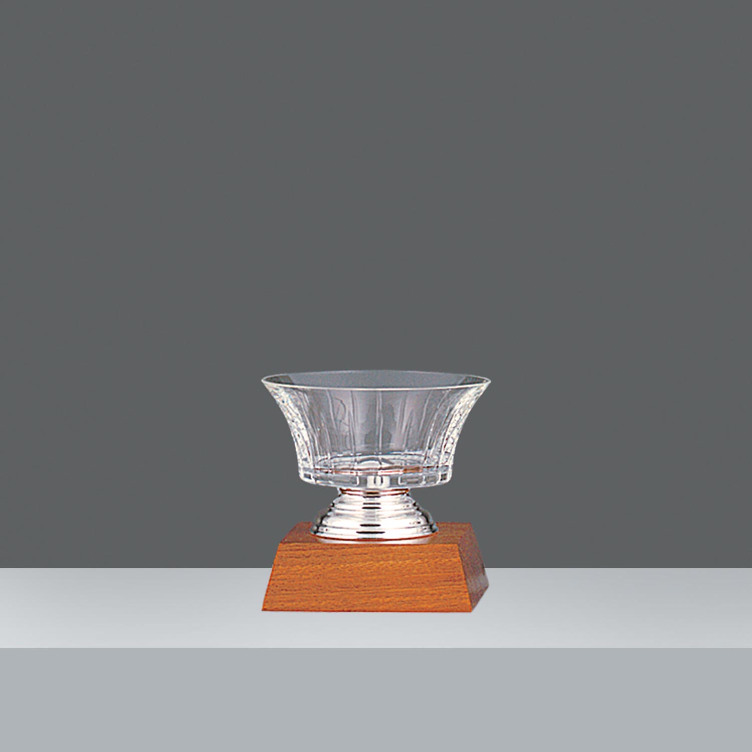 COPA CRISTAL OREFORD BAJA Nº4 h.16cm