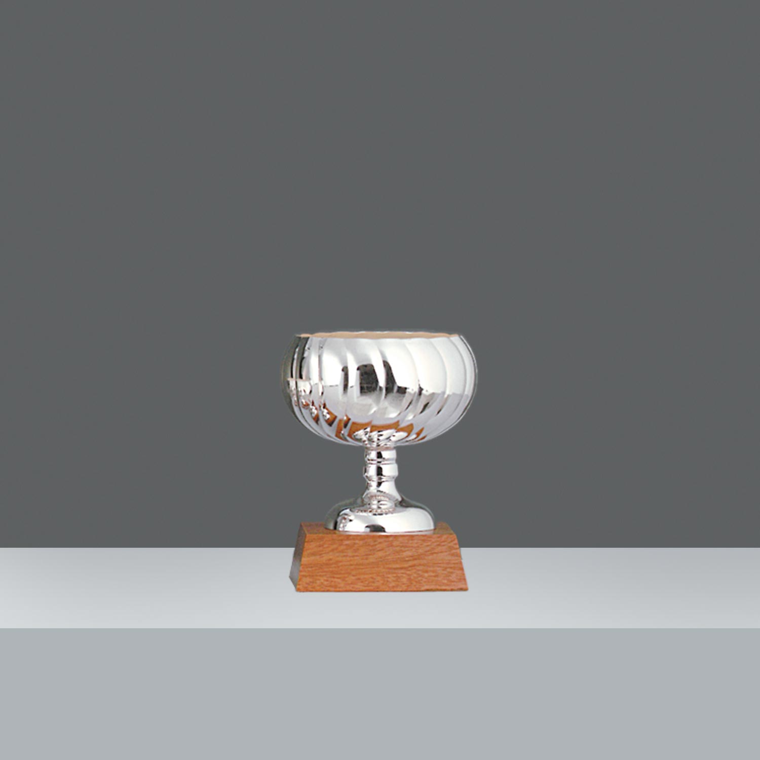 COPA MUNDO CINC. TOTAL Nº4  h.14cm