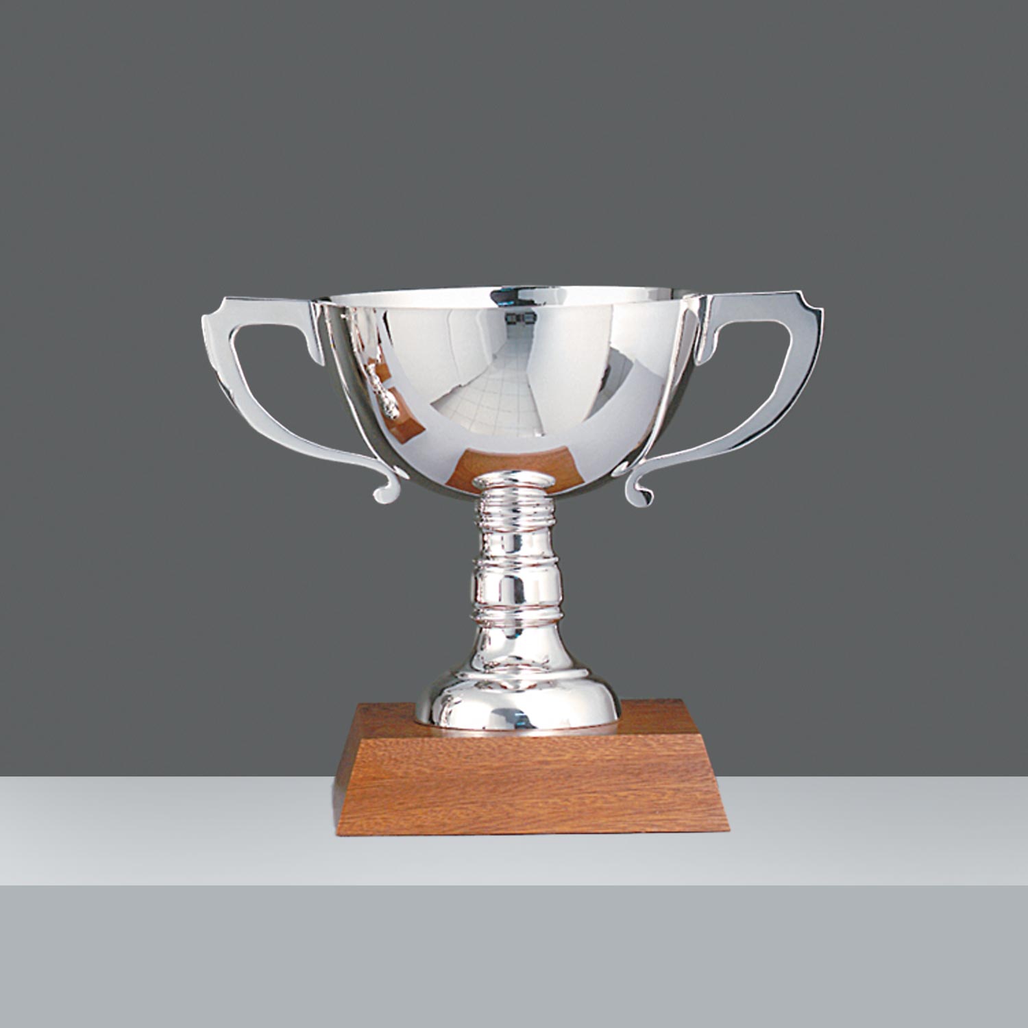 COPA SCOTCH LISA C/ASAS Nº7 h.25.5cm