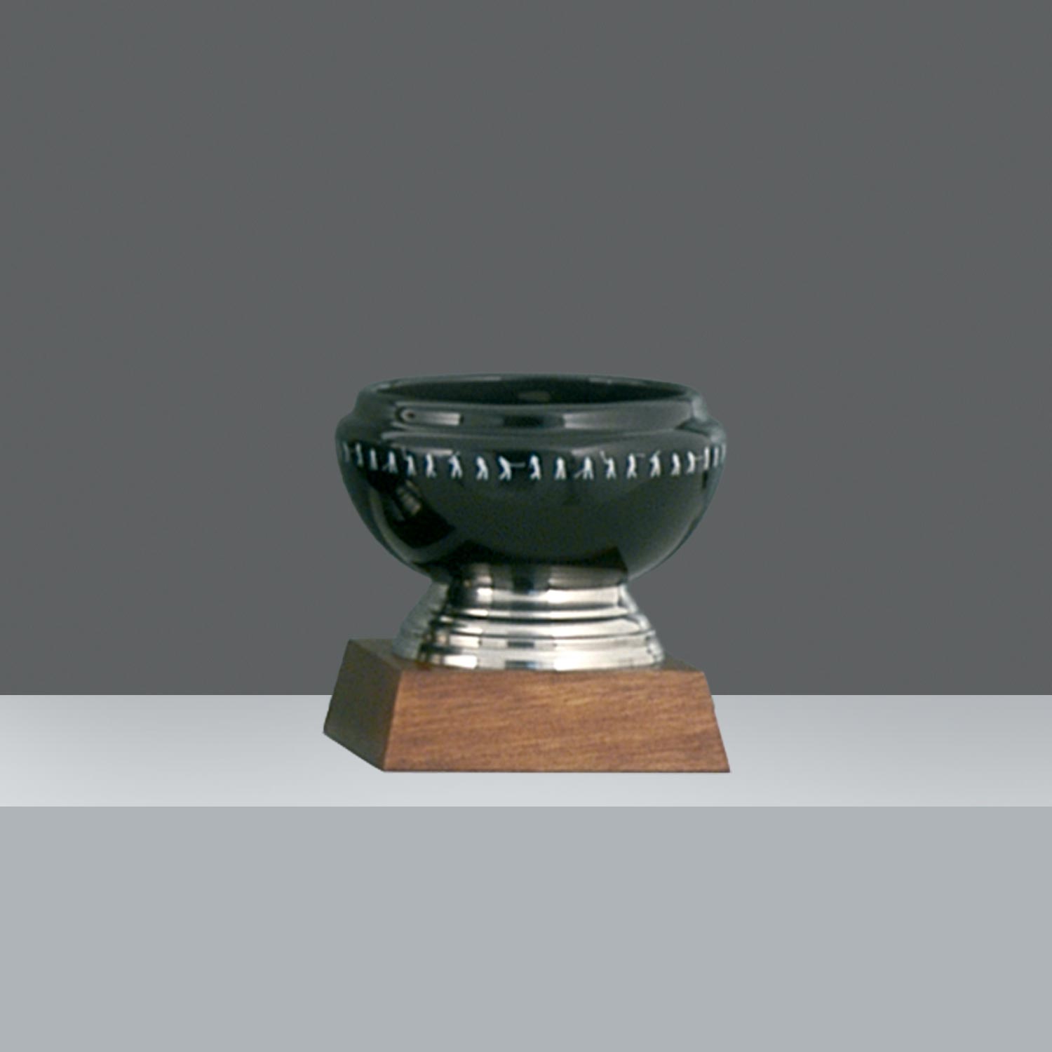 COPON CERAMICA PIE BAJO NEGRA Nº 4 h.13.5cm
