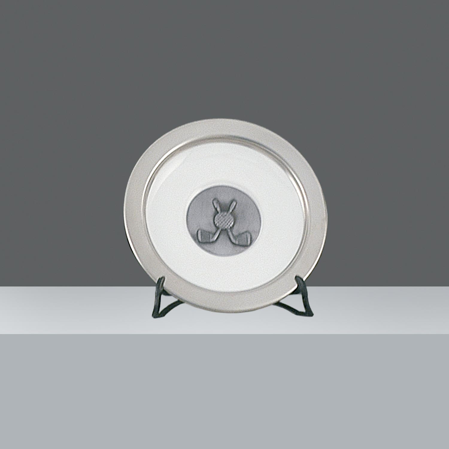 PLATO CERAMICA 19.5cm CON APLIQUE DE GOLF