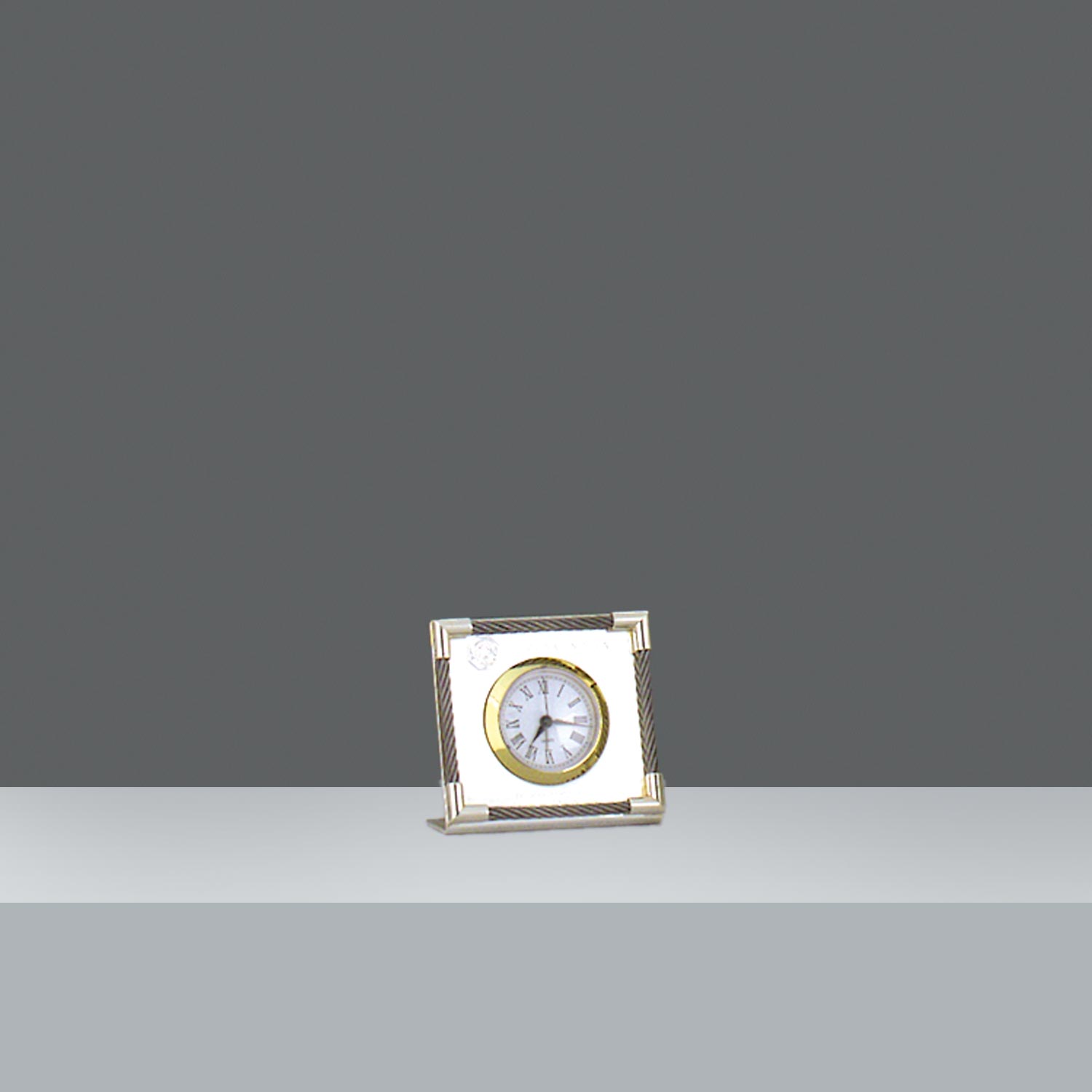 RELOJ METALICO C/ACERO Nº2 10x10cm