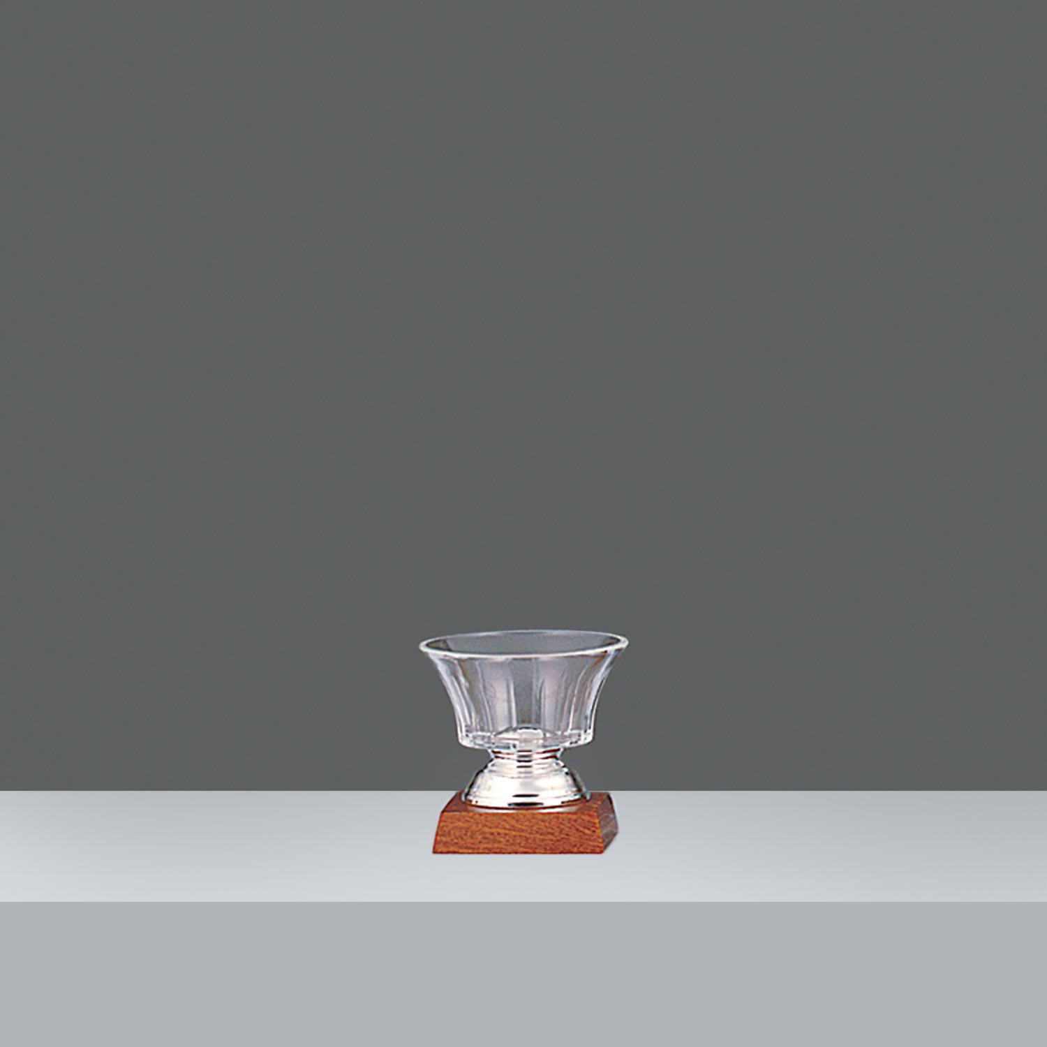 COPA CRISTAL OREFORD BAJA Nº2 h.10.5cm