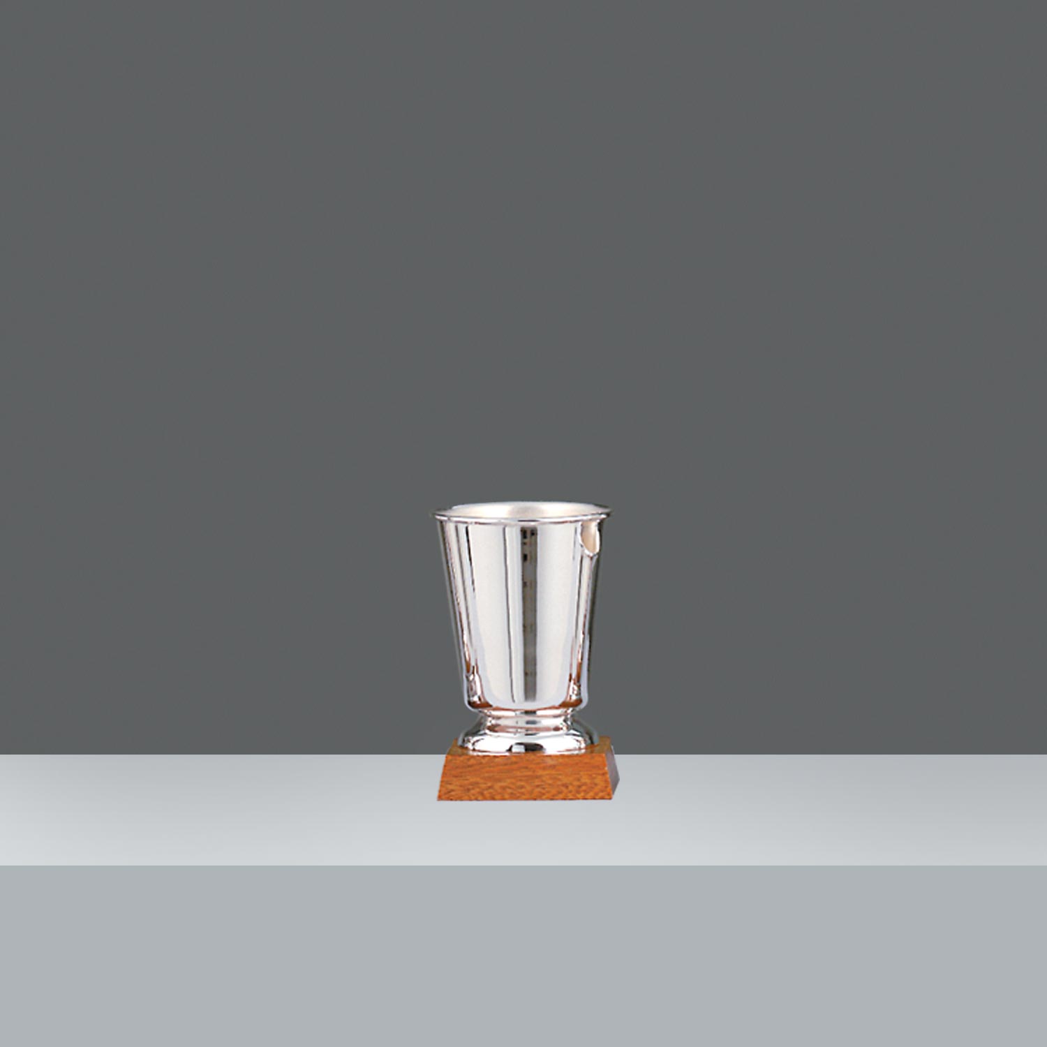 VASO INGLES LISO Nº3 h.14.5cm