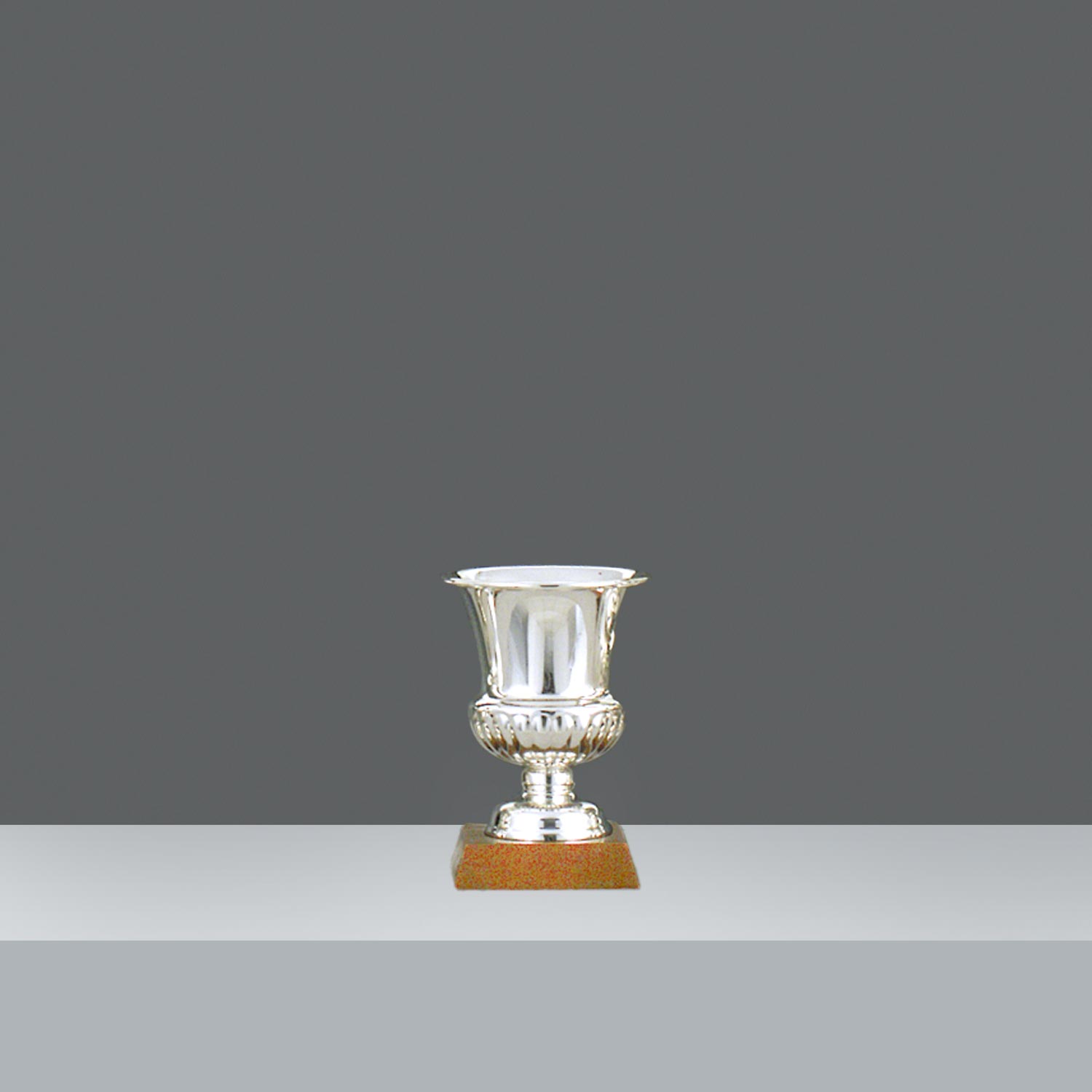 COPA MEDITERRANEA CINC. Nº3  h.15.5cm