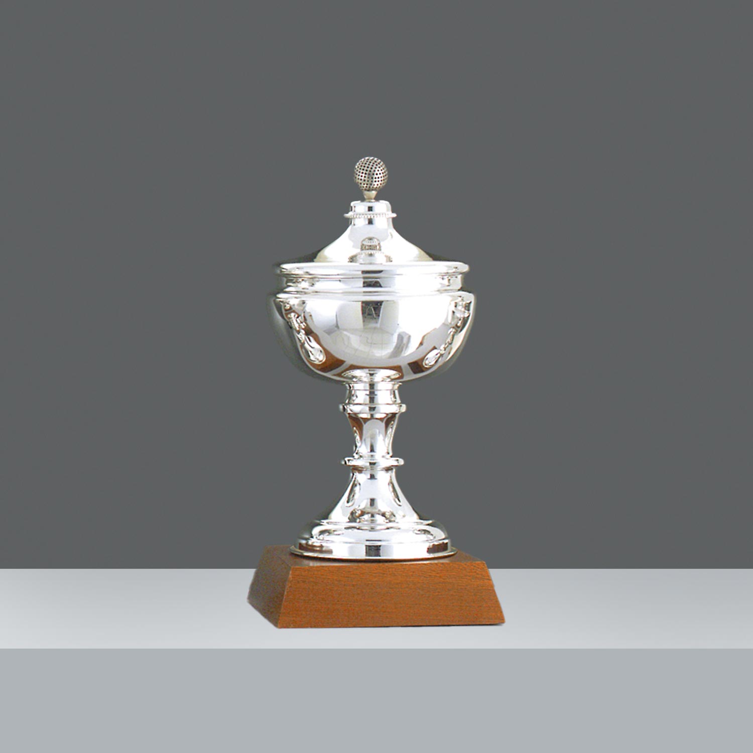 COPA GRAN PRIX LISA Nº5 h.35cm CON PELOTA PELTRE