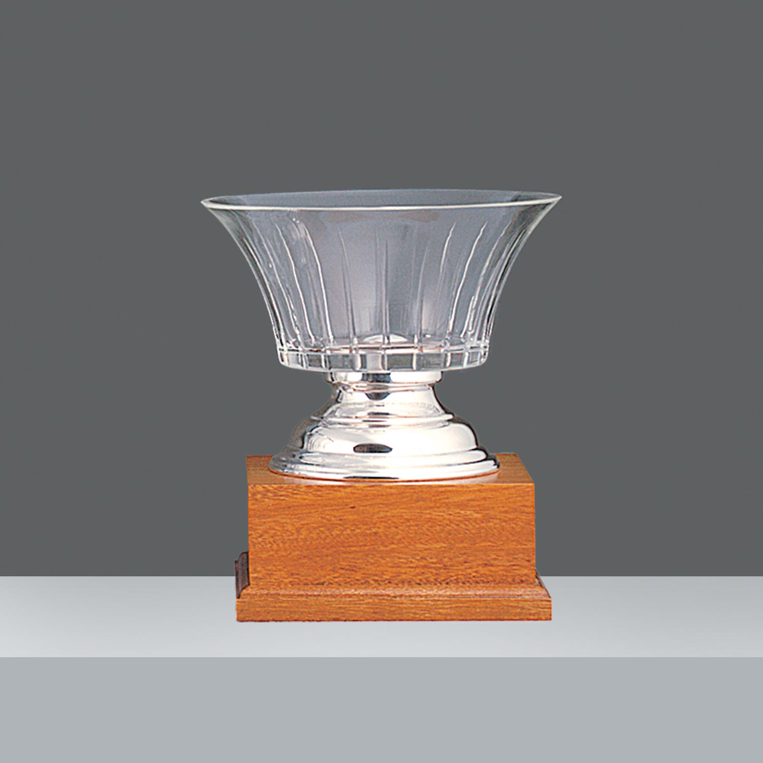 COPA CRISTAL OREFORD BAJA Nº 6 h.28cm