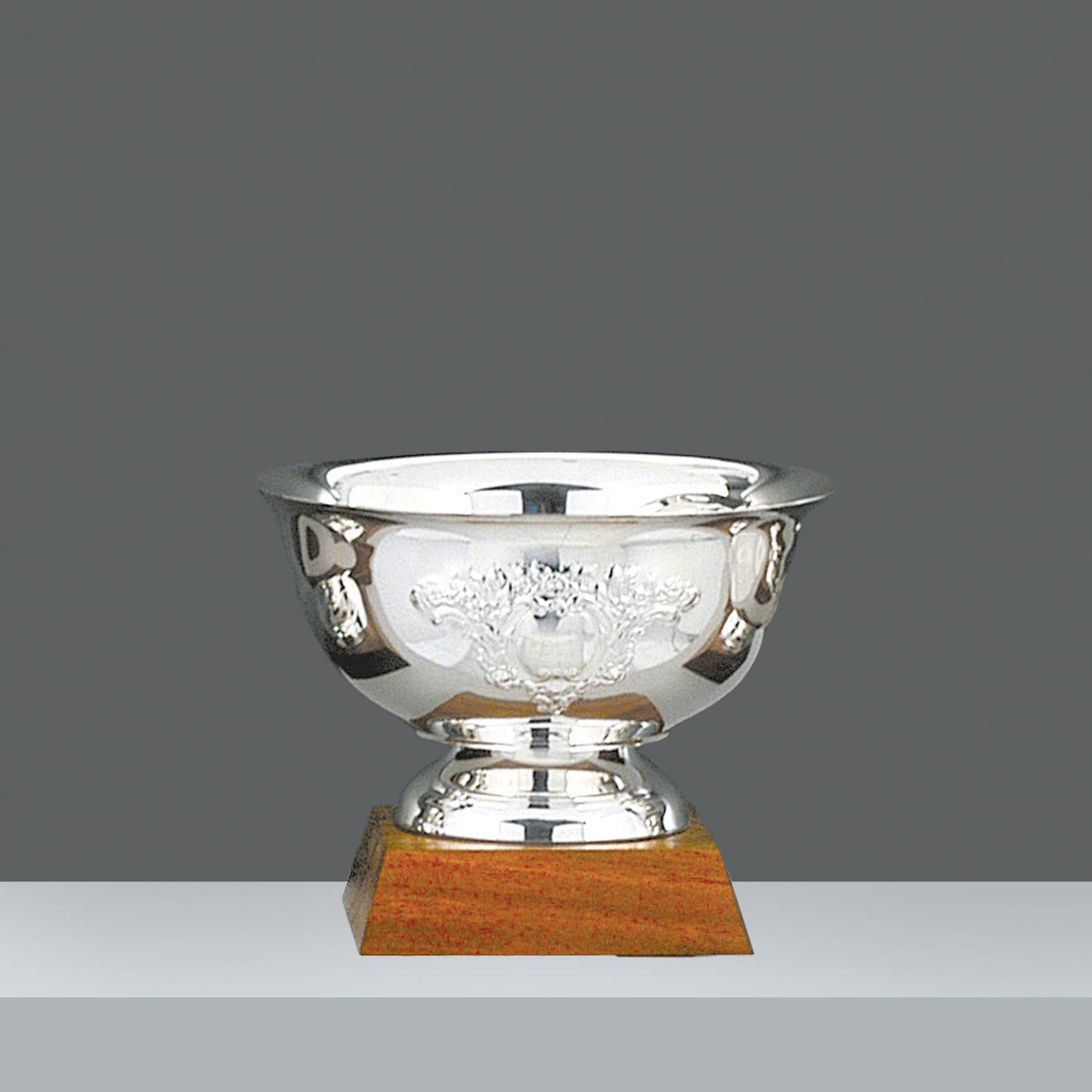 BOWLS ESCUDO C/BASE h.20cm ø26cm