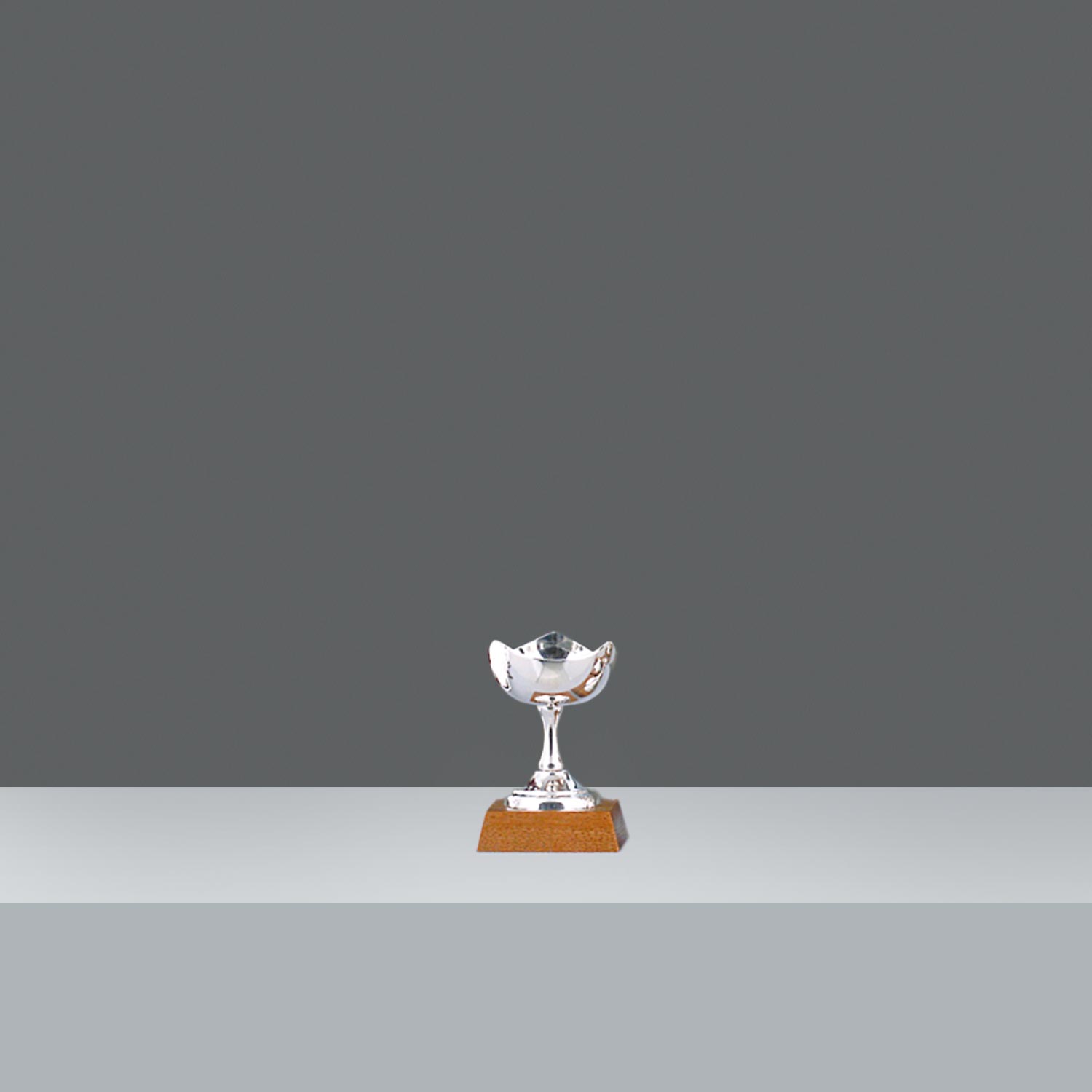 COPA JAPON LISA Nº1  h.11.8cm