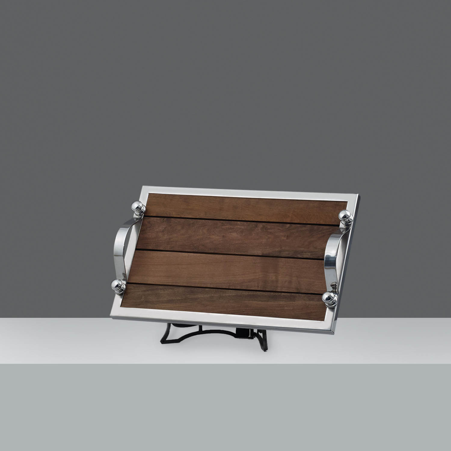 Bandeja de madera 25x35 c/ asa de metal