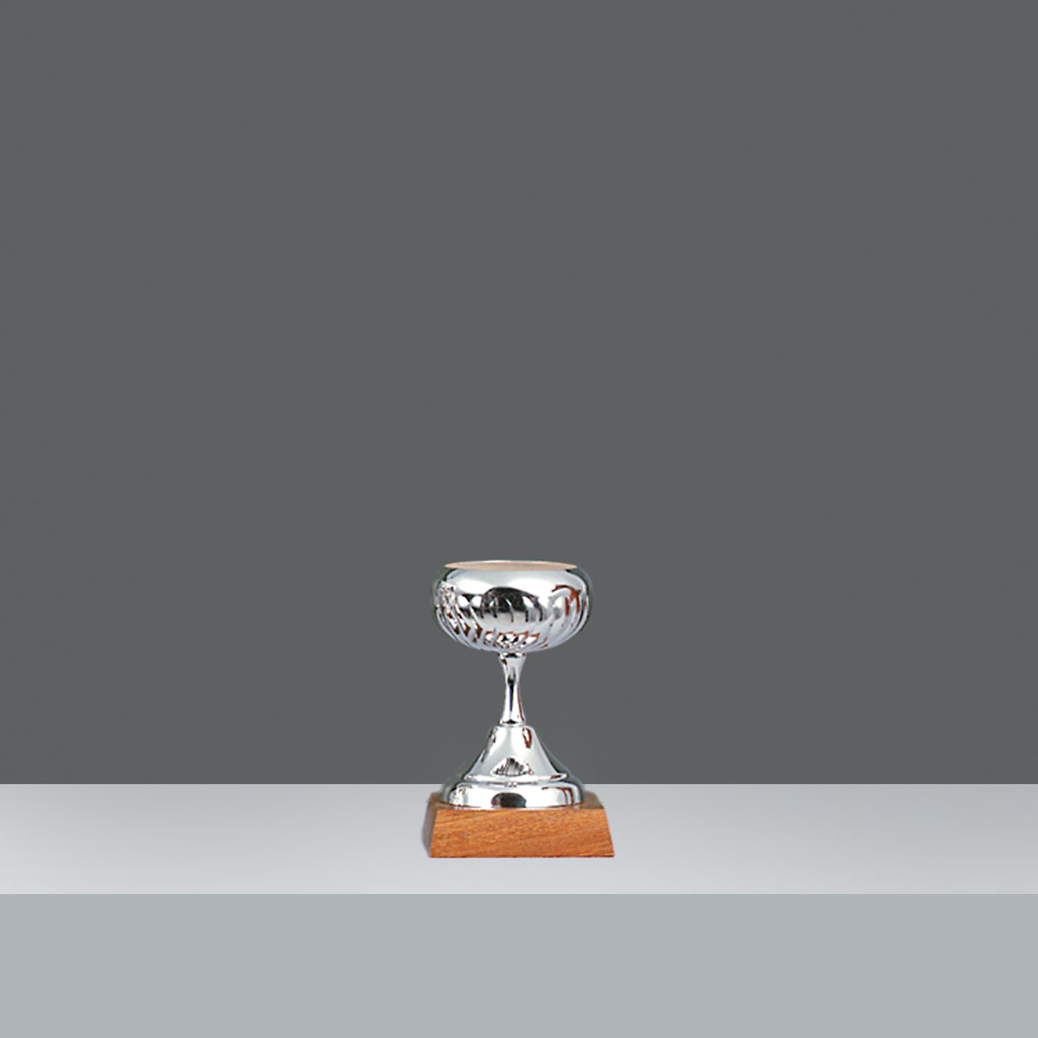 COPA MUNDO ALTA ½ CINC. Nº1 h.13.5cm