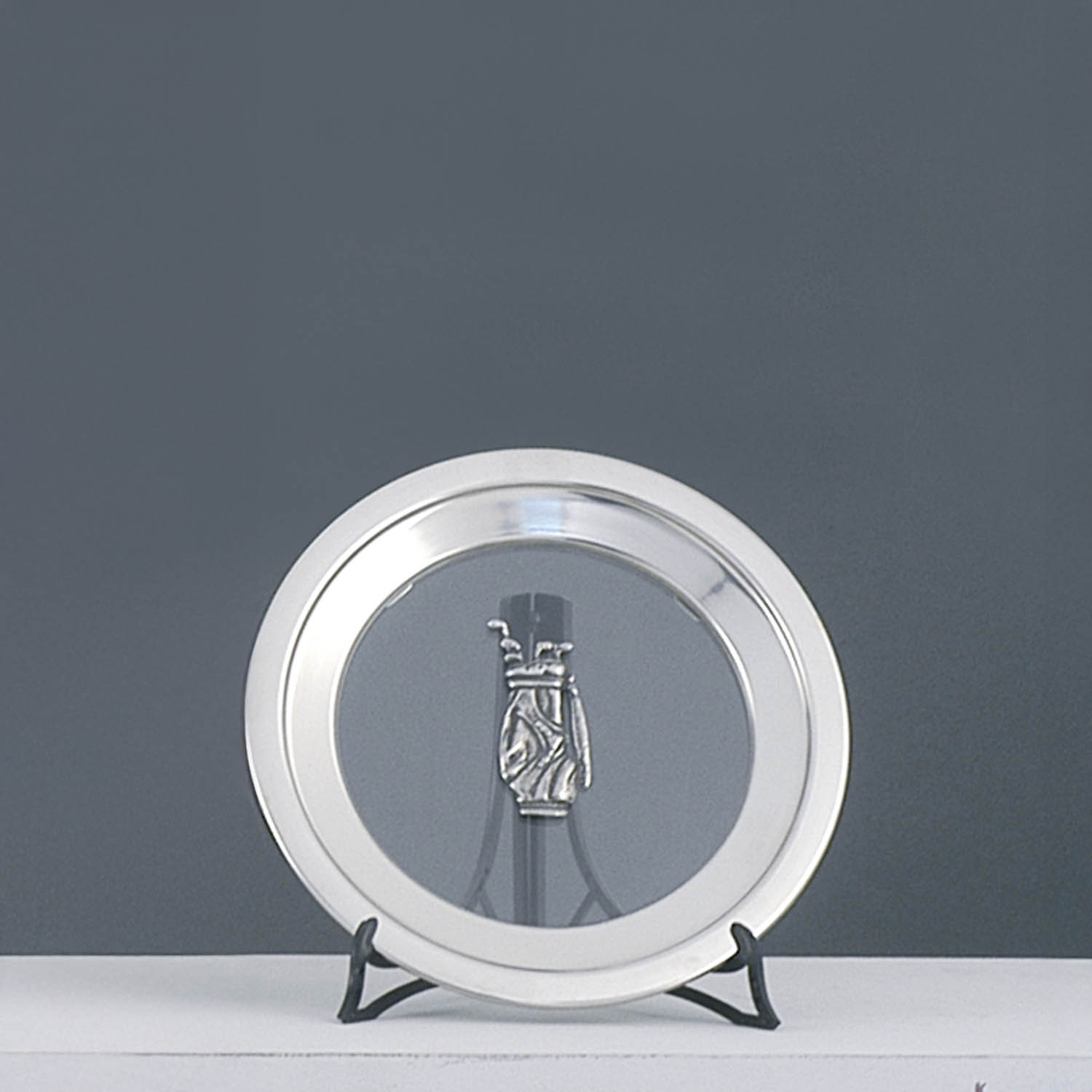 PLATO CON VIDRIO APLIQUE GOLF 22cm