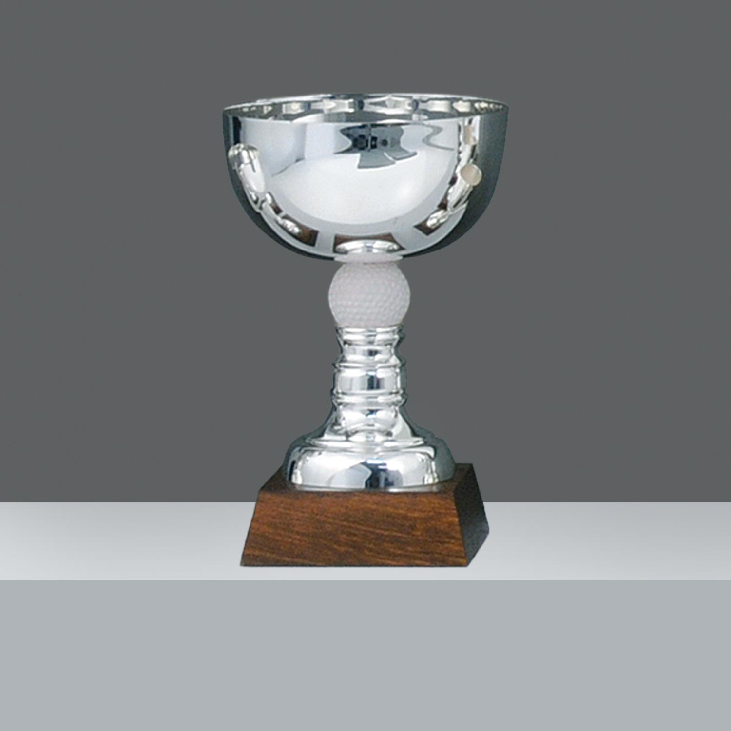 COPA SCOTCH LISA CON PELOTA S/ASAS Nº6 h.21.5cm