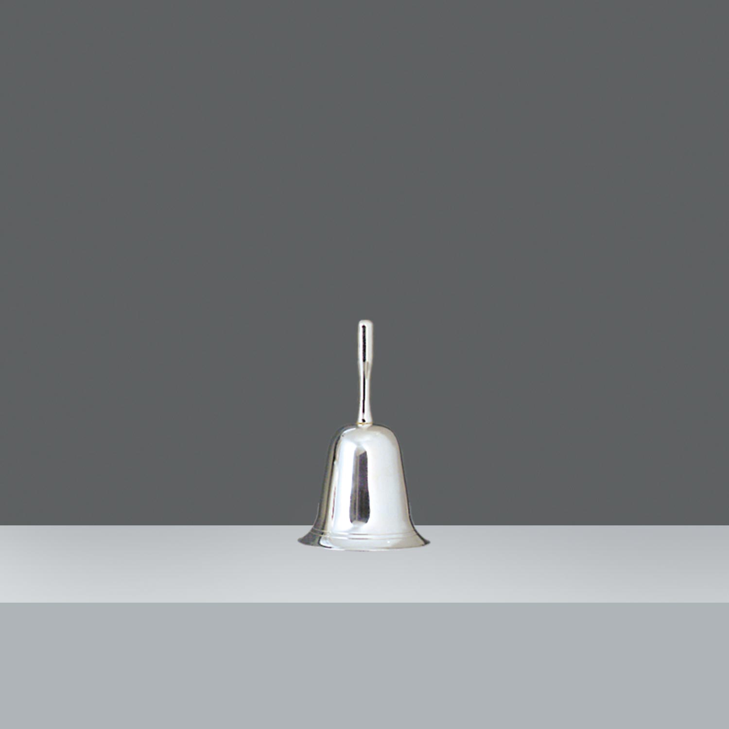 CAMPANILLA SIMPLE Nº4  h.17cm